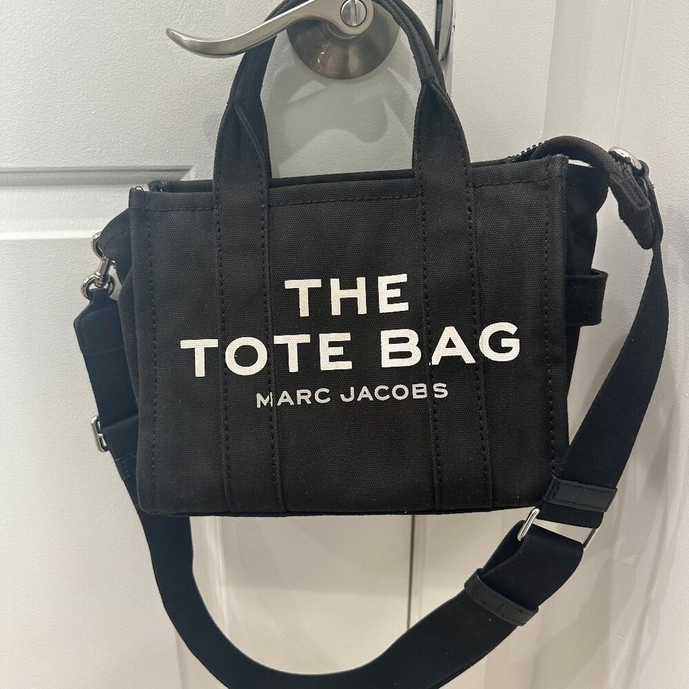 Marc Jacob's The Tote Bag Mini